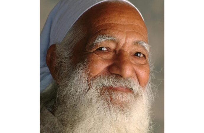 सुंदरलाल बहुगुणा: हिमालय और गंगा के संरक्षक, पर्यावरण के सच्चे प्रहरी