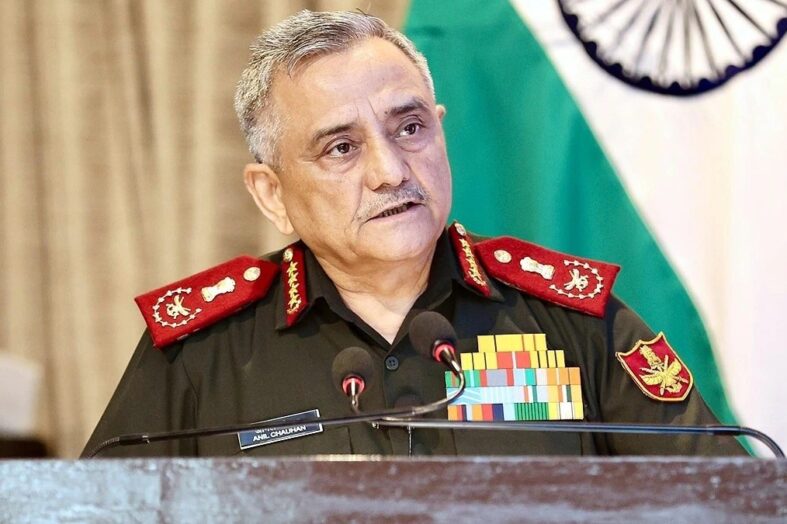 यूके दौरे पर सीडीएस जनरल अनिल चौहान, सर रिचर्ड नाइटन संग रणनीतिक मुद्दों पर करेंगे चर्चा