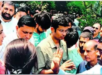 बमठी में खूनी आतंक: घास लेने गई बुजुर्ग को गुलदार ने बनाया शिकार, ग्रामीणों का फूटा गुस्सा