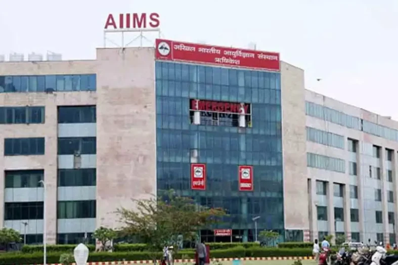 मानवता की मिसाल: एम्स ऋषिकेश में ब्रेन डेड युवती के अंगदान से दो जिंदगियों को मिला नया जीवन