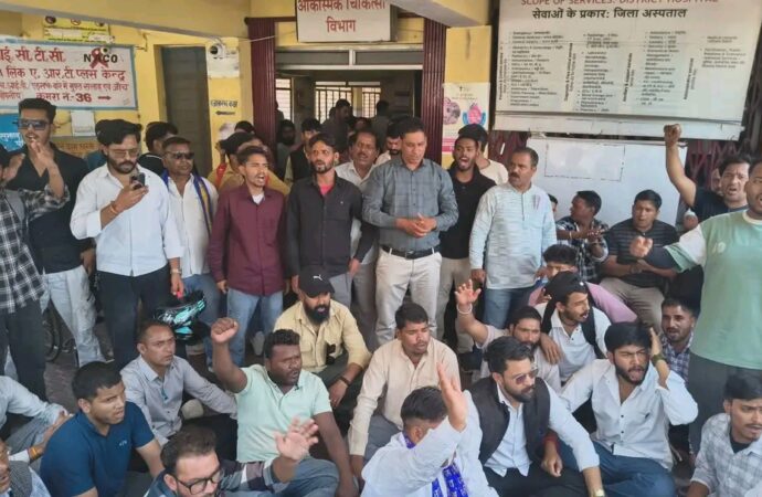 केतन हत्याकांड पर उबाल: परिजनों ने घंटों नहीं उठाया शव, सभी आरोपियों की गिरफ्तारी तक न्याय की लड़ाई जारी