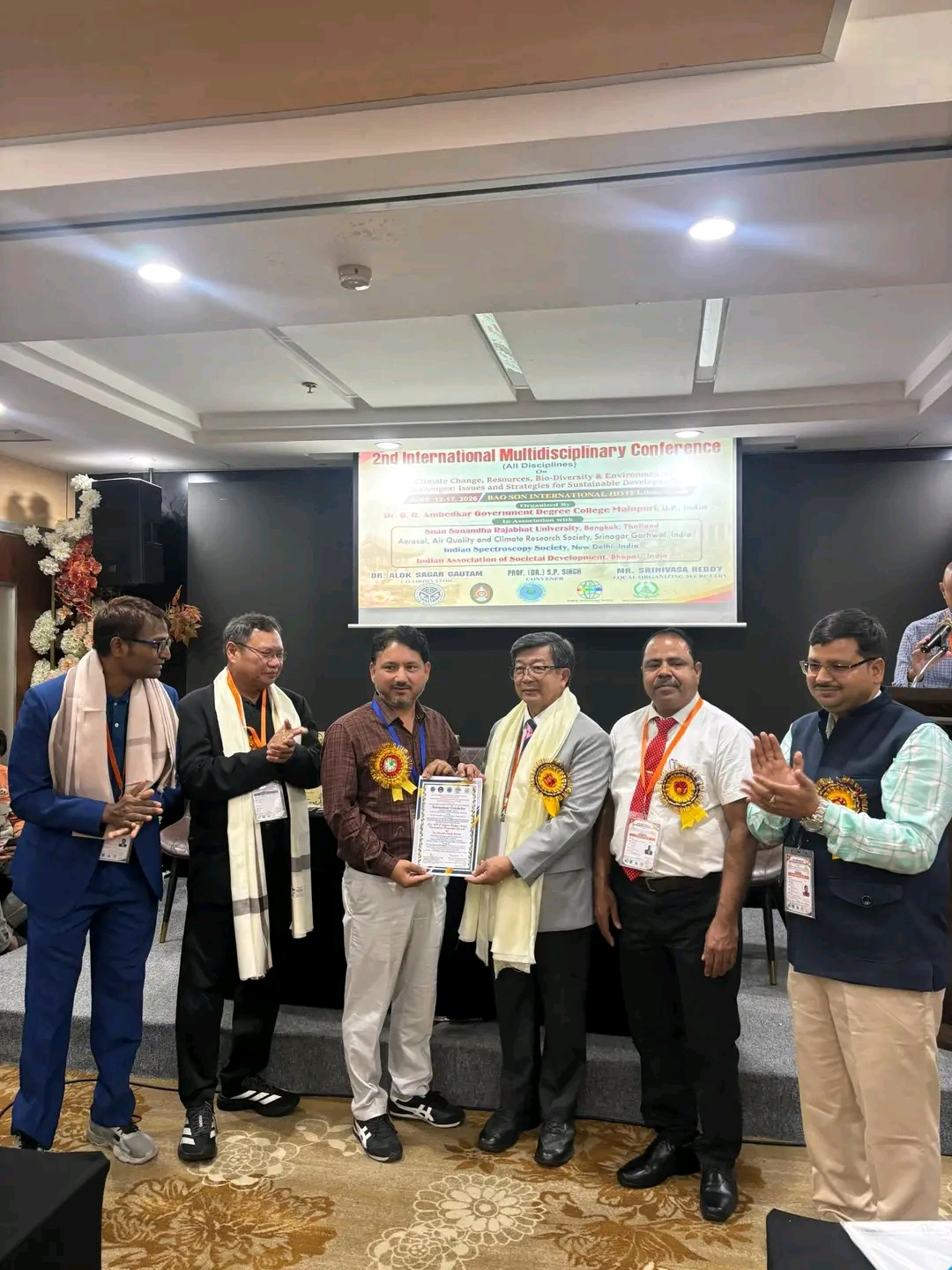 वियतनाम में उत्तराखंड के वैज्ञानिक का सम्मान, डॉ. जितेंद्र सिंह बुटोला को मिला अंतरराष्ट्रीय ‘डॉ. एपीजे कलाम ग्रीन एनवायरनमेंट प्रमोशन अवॉर्ड’
