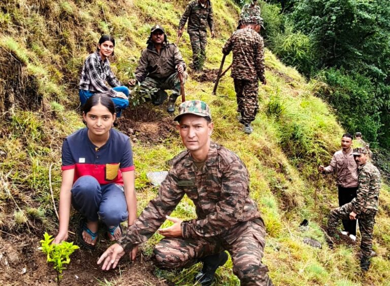 गढ़वाल ग्रीनर्स ने पर्यावरण सप्ताह में चलाया जनभागीदारी का अभियान, लगाए 5000 से अधिक पौधे