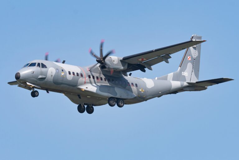 मेड इन इंडिया C-295 ने भरी सफलता की उड़ान, रक्षा आत्मनिर्भरता की दिशा में ऐतिहासिक कदम