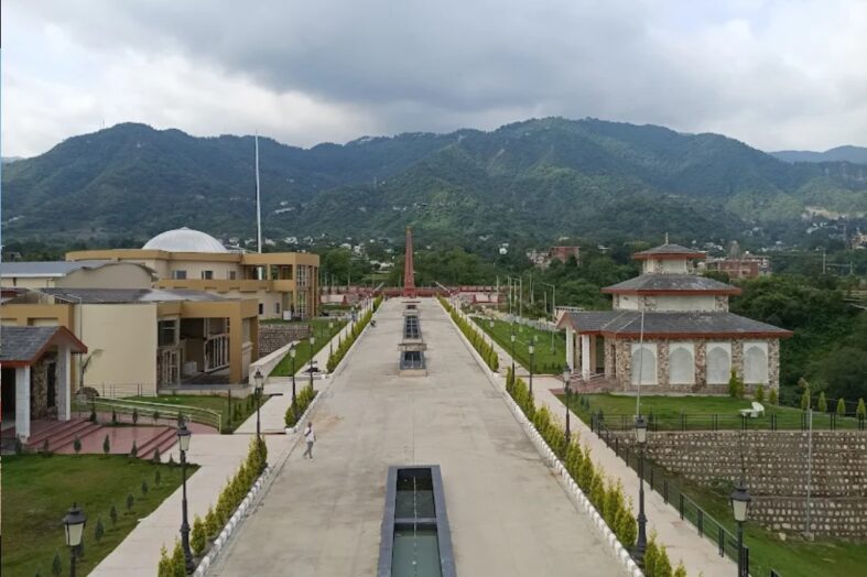 सैन्य धाम: सैनिक सम्मान का स्मारक या राजनीतिक प्रतीकवाद की परियोजना?
