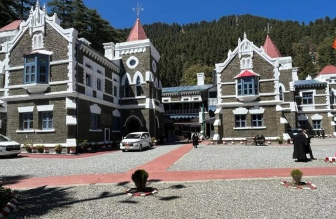 सुप्रीम कोर्ट की मंजूरी के बाद नैनीताल से हल्द्वानी शिफ्ट होगा उत्तराखंड हाईकोर्ट, छह सप्ताह में जमीन सौंपने के निर्देश