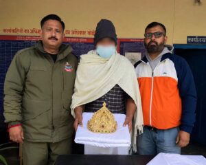 बदरीनाथ के आश्रम से सोना जड़ित मुकुट चोरी, आरोपी बाबा गिरफ्तार