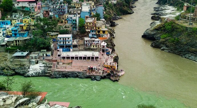 नमामि गंगे पर सीएजी की सख्त टिप्पणी: उत्तराखंड में एक-तिहाई एसटीपी गंगा में छोड़ रहे बिना शोधित सीवेज