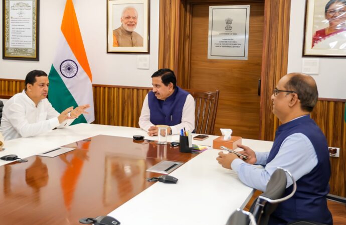 केंद्रीय शिक्षा मंत्री से मिले गढ़वाल सांसद, गैरसैंण, रामनगर, यमकेश्वर और देवप्रयाग में केंद्रीय विद्यालय खोलने की मांग