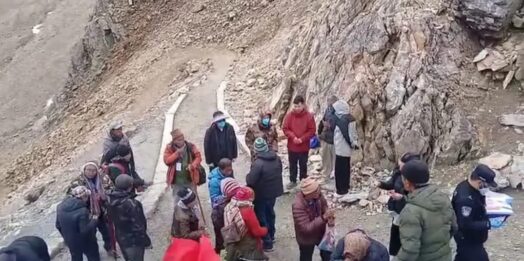 लिपूलेख दर्रे से भारत-चीन सीमा व्यापार का शुभारंभ, पहला भारतीय व्यापारिक दल पहुंचा तकलाकोट