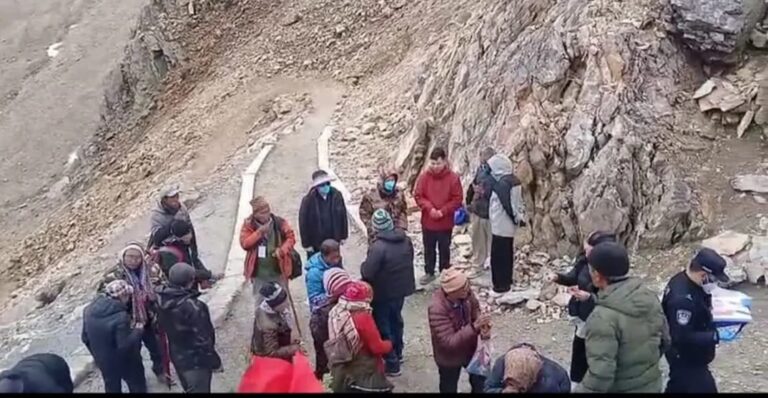 लिपूलेख दर्रे से भारत-चीन सीमा व्यापार का शुभारंभ, पहला भारतीय व्यापारिक दल पहुंचा तकलाकोट