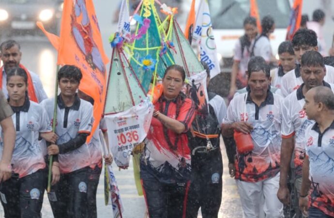 2036 ओलंपिक की मेजबानी के संकल्प के साथ खेल मंत्री रेखा आर्या की कांवड़ यात्रा, हरिद्वार से ऋषिकेश तक 22 किमी पैदल चलेंगी