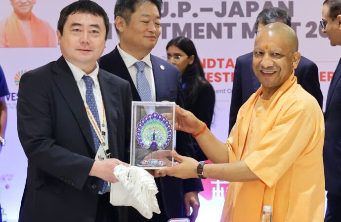 यूपी-जापान इन्वेस्टमेंट मीट-2026 प्रमुख सीईओज के साथ राउंड टेबल मीटिंग में बोले सीएम योगी- यूपी में निवेश करें, हर स्तर पर मिलेगा सहयोग